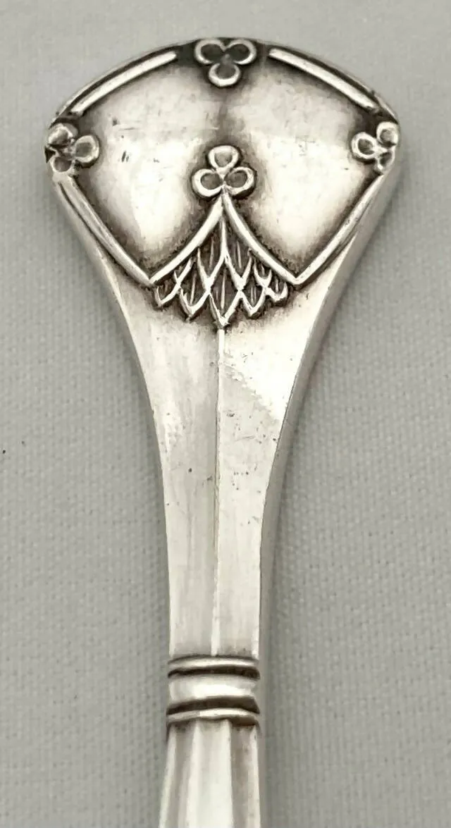 A George V Set of Six Silver Plated Teaspoons in the Arts & Crafts Manner, circa 1928.