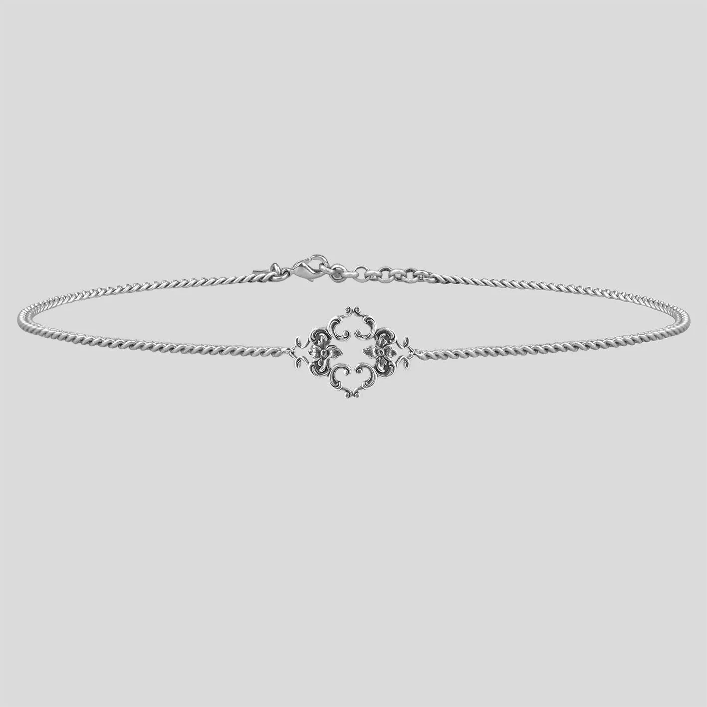 Elegant Silver Chain Choker Necklace - Delicate Design with Adjustable Length by ACANTHIA