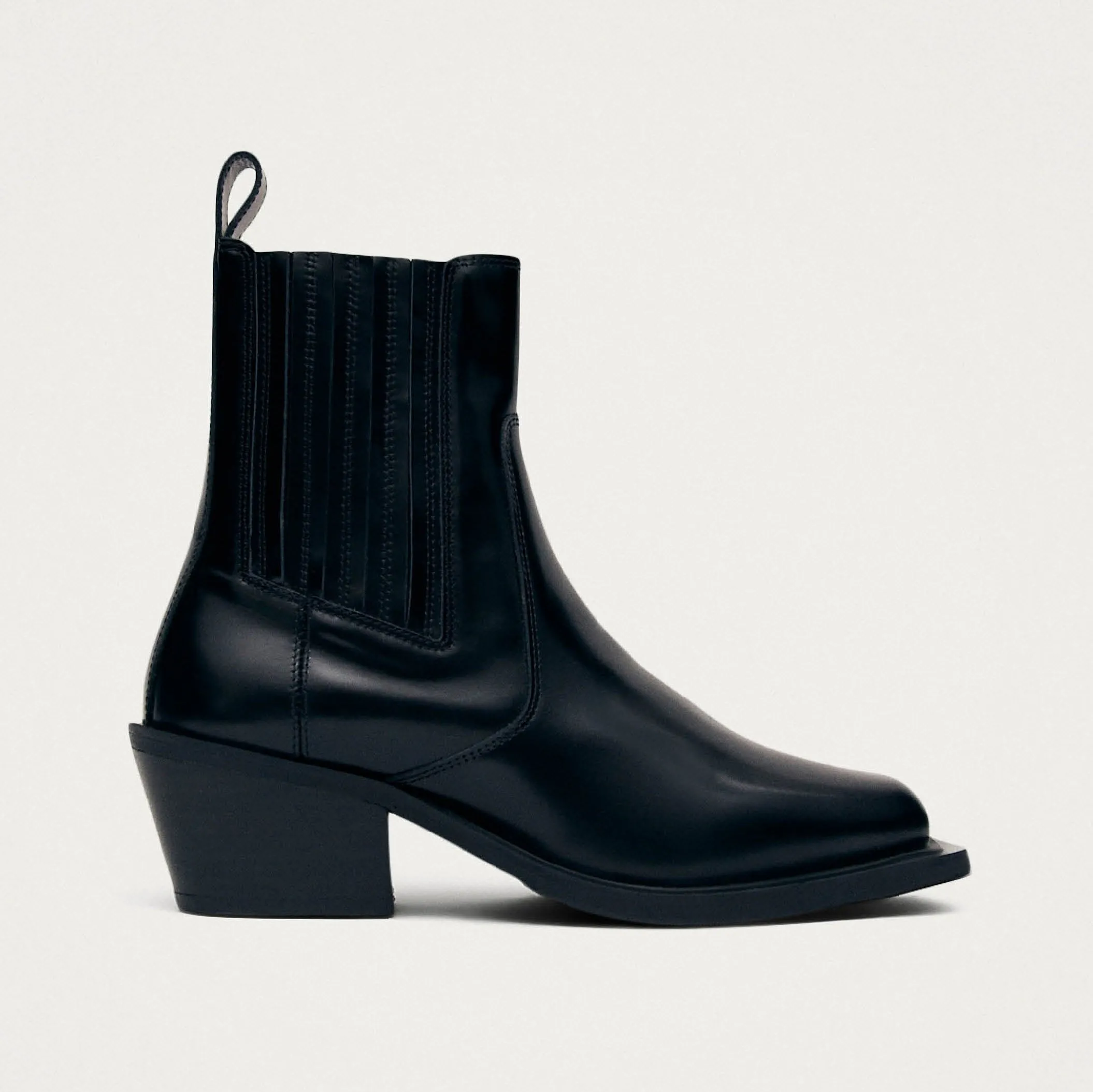 Denver Black Leather Ankle Boots