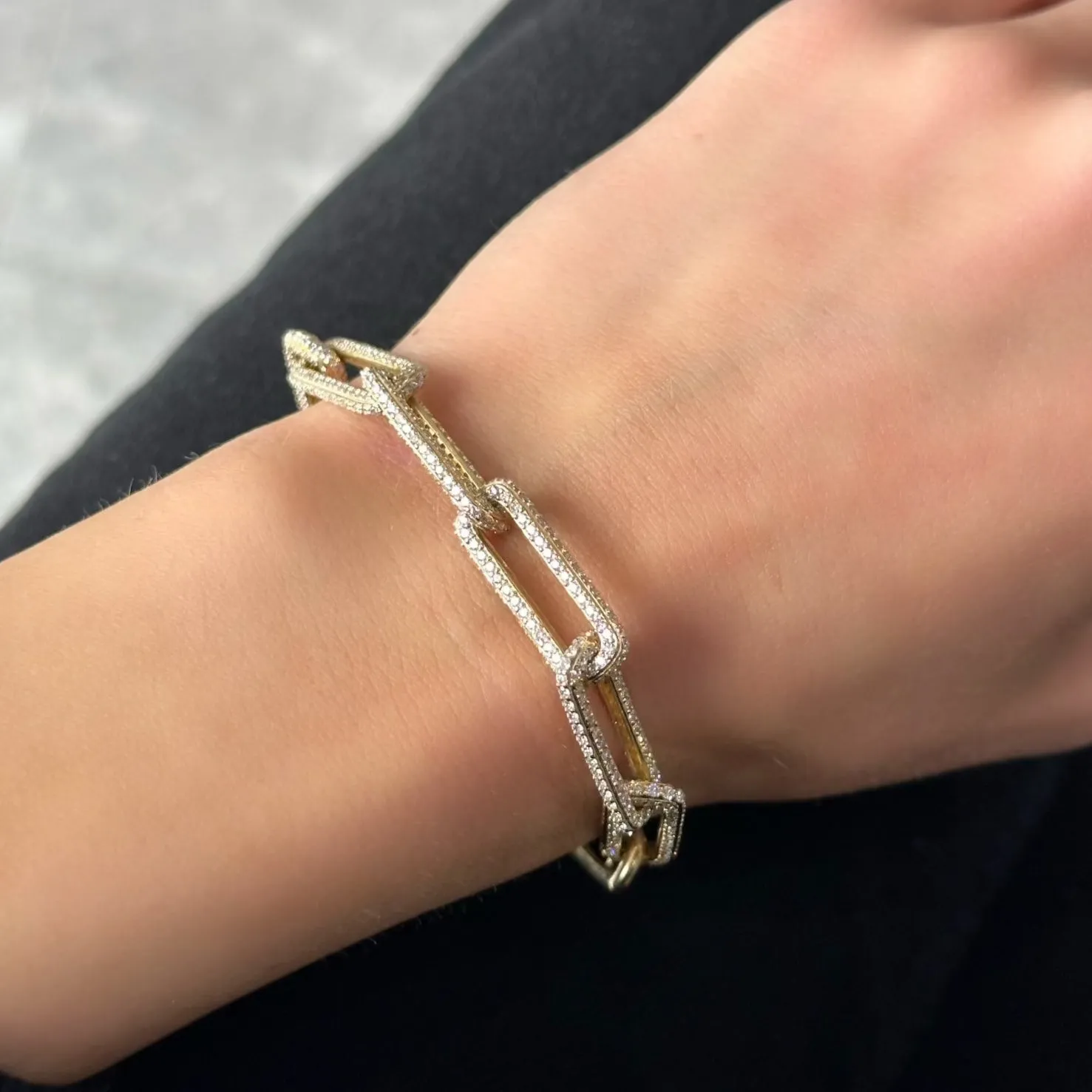 DIAMOND PAPERCLIP BRACELET